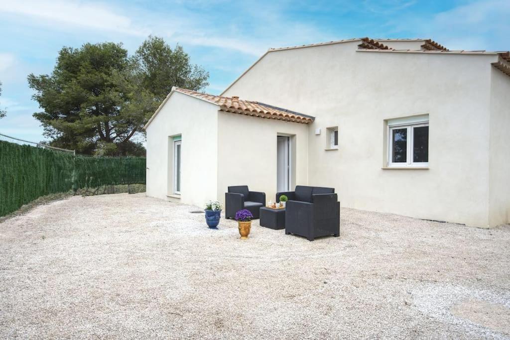 Ferienwohnung Appt P2 De 1 A 6 Pers A Rognac Exterior foto
