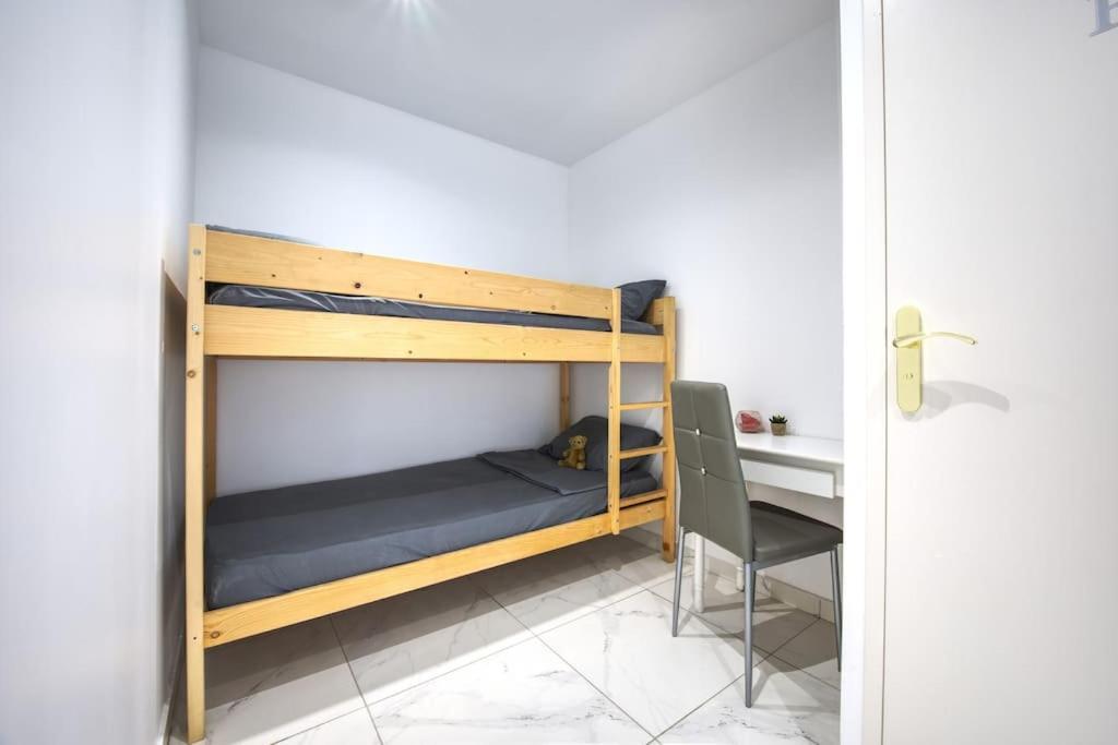 Ferienwohnung Appt P2 De 1 A 6 Pers A Rognac Exterior foto