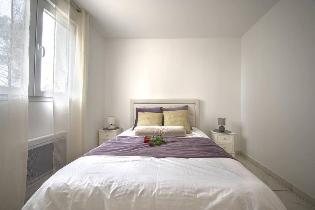 Ferienwohnung Appt P2 De 1 A 6 Pers A Rognac Exterior foto