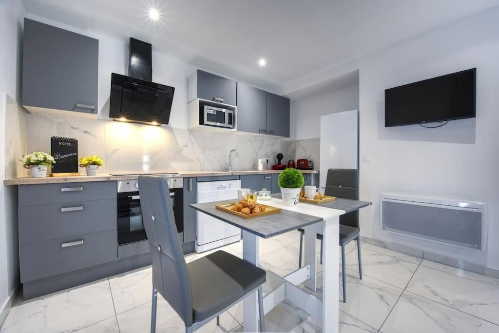 Ferienwohnung Appt P2 De 1 A 6 Pers A Rognac Exterior foto